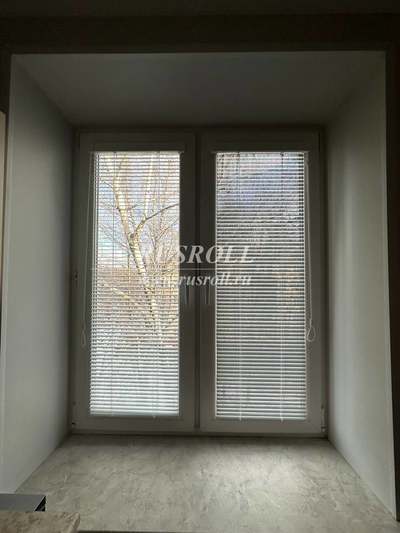 Горизонтальные жалюзи в спальне в Балашихе