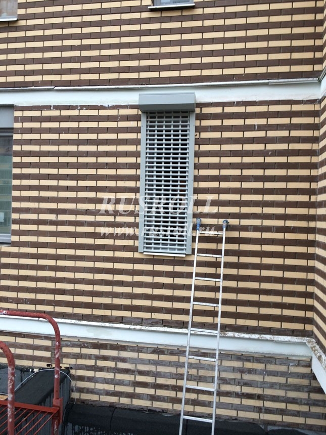 Решетчатые рольставни на окна в Москве